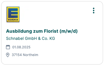 Florist arbeitet an Pflanzendekoration